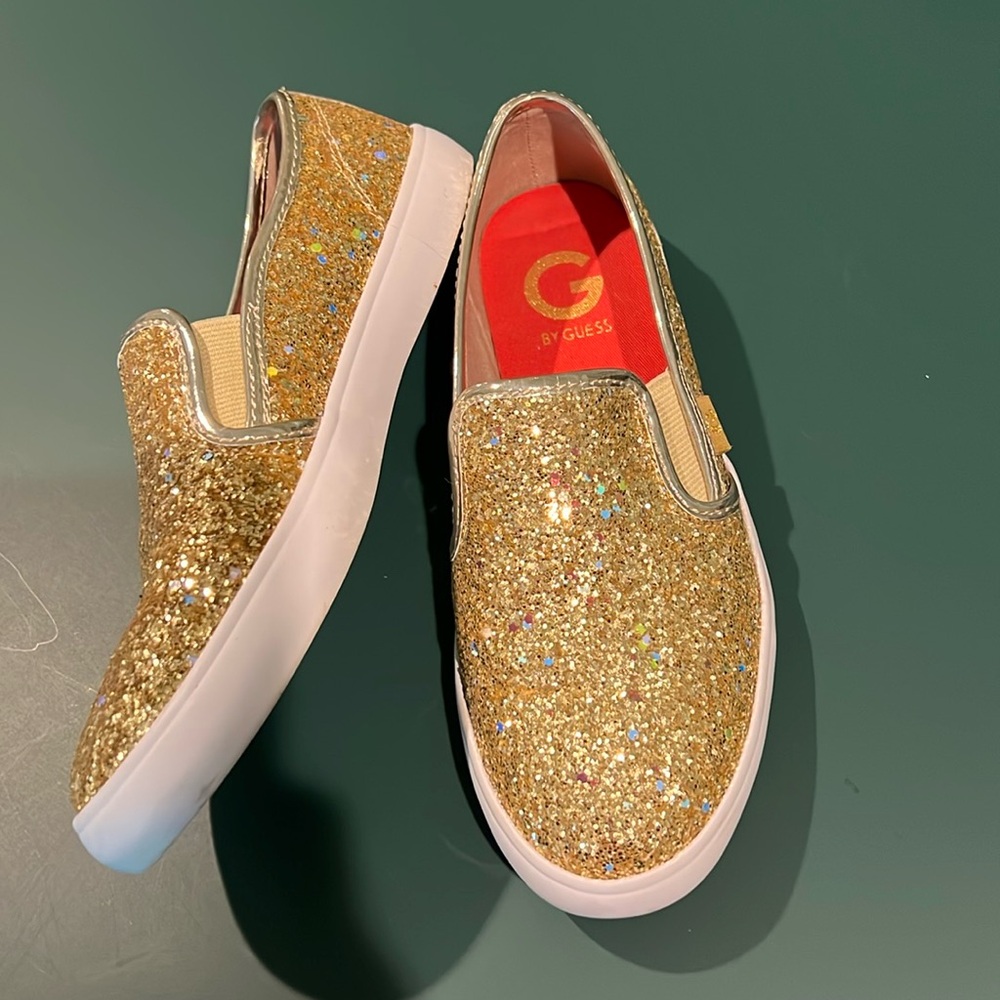 G by GUESS GGMALDEN7 Size 6.5 Gold Sparkle Flat Loafers Slip on